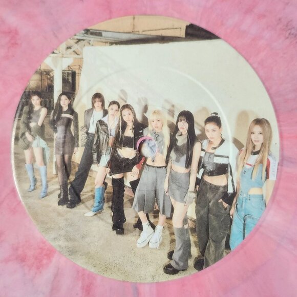 TWICE Ready To Be Exclusive Marbled Orchid Vinyl LP First Pressing Includes Slip - Picture 5 of 5